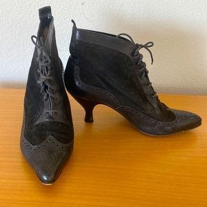 Peter Fox Vintage Black Suede/Leather Victorian/Goth Lace Up Ankle Boots